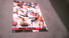 MIKE PIAZZA 1993 STADIUM CLUB FIRST 1ST DAY PRODUCTION RC ROOKIE CARD #585 RARE