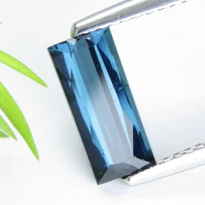 1.66Cts Striking Natural Indigolite Tourmaline Baguette Cut Mozambique Gemstone - Picture 1 of 5