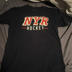 New York Rangers T-shirt Large - Picture 1 of 3