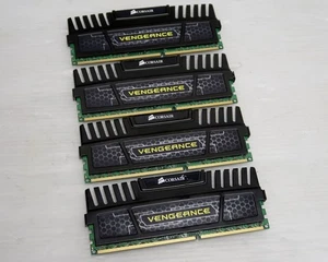 16GB (4x4GB) DDR3, PC3-12800, 1600MHz, CORSAIR VENGEANCE, 1.5V, WORKING - Picture 1 of 3
