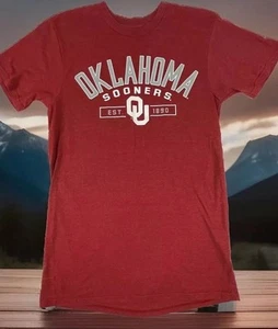 Champion Women’s Small Red Oklahoma Sooners OU Graphic Tshirt - Picture 1 of 8