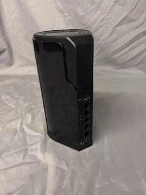 D-Link Whole Home 1000 DIR-645 300 Mbps 4-Port Gigabit Wireless Router (DIR-645) - Image 1 of 4