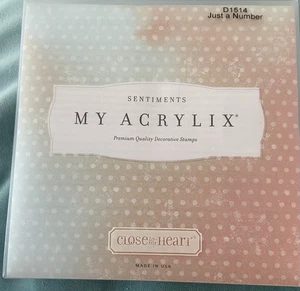 Close To My Heart ~Juego de sellos My Acrlix~D1514 solo un número~Usado~ - Imagen 1 de 3