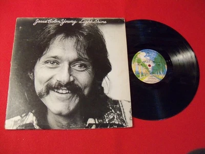 JESSE COLIN YOUNG 1974 LP "LIGHT SHINE" ON CLASSIC FOLK ROCK VINTAGE VINYL! - Image 1 of 4