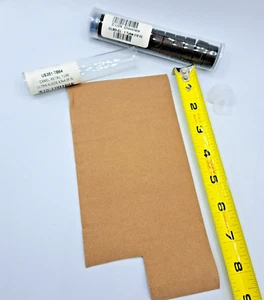 Thread C-Lon® nylon Chocolate Brown size D (pkg of 12 bobbins) with Leather - Picture 1 of 5