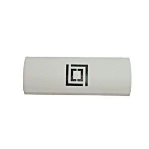 Liz Claiborne Square Logo Magnetic Closure Eyeglass Case G K06 - Picture 1 of 5