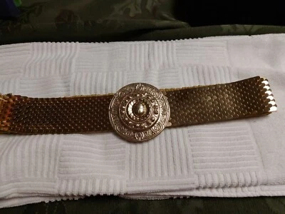 CINTURÓN SERPIENTE VINTAGE tono dorado Foto 1 de 4