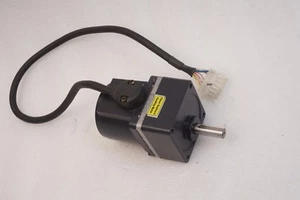 VEXTA BÜRSTENLOSER GLEICHSTROMMOTOR FBLM220C-GF GETRIEBE GF2G10, GETESTET FUNKTIONIERT KOSTENLOSER VERSAND - Bild 1 von 5