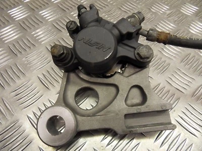 Pinza de freno trasera y portaequipajes Honda CBR 600 F4I F4I y Sport Nissan 1999 a 2006 Foto 1 de 4