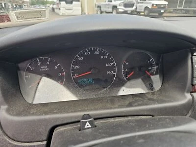 Medidor de velocímetro usado se adapta a: Chevrolet Impala Cluster 2009 MPH opt UH8 grado A Foto 1 de 4