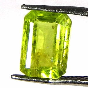 1.20Cts100%Natural Green Cut Peridot Cushion Cabochon Loose Gemstone - Picture 1 of 3