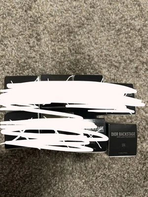 Dior Backstage Airflash Foundation Spray - Image 1 of 2