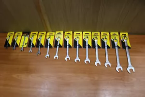 Stanley Tools Maxiantrieb Kombi metrischer Schlüssel 7mm - 24mm Multiangebot - Bild 1 von 15