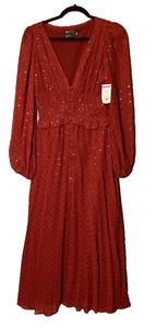 A Formal Gown Size 4 Burgundy Deep V Neckline Ruched and Buttoned Waist NWT - Picture 1 of 10