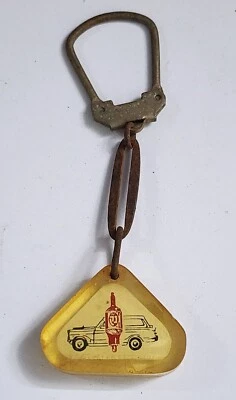 ISRAEL VINTAGE OLD PLASTIC ERA CAR  KEYCHAIN  A. NUDELMAN / M. KASEL Automobile - Image 1 of 4