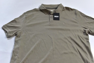 Camisa polo masculina manga curta DKNY tamanho G - cor bronzeada - Nova com etiquetas - Imagem 1 de 2