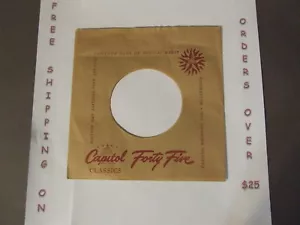 CAPITOL CLASSICS MARK OF MUSICAL MERIT 7" 45 RPM PAPER RECORD SLEEVE ONLY - Imagen 1 de 2