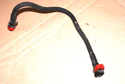 Tubo de manguera de combustible Mitsubishi Envavor 2006-2011 OEM B20 Foto 1 de 3