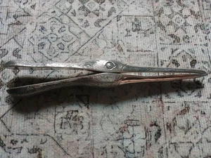 A wonderfully Ornate Set Of Victorian (1886 ) Silver Novelty Glove Stretchers. - Picture 1 of 8
