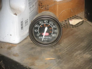 Peterbilt  Instrument Speedometer Cluster Gauge - Picture 1 of 4