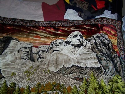 Vintage Extra Large Tapestry Wall Hanging Mount Rushmore Fabric Decor RARE - Image 1 of 4
