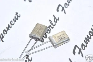 1pcs - 16.000 MHZ Quartz Crystal Resonator / XTAL - Picture 1 of 2
