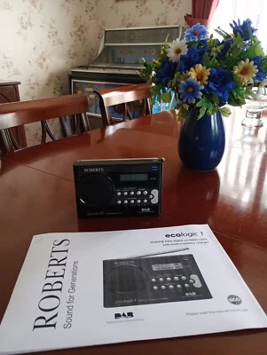 ROBERTS  ECOLOGIC1 FULLY FUNCTIONAL & RESTORED DAB+FM  DIGITAL RADIO IN BLACK - Image 1 of 4