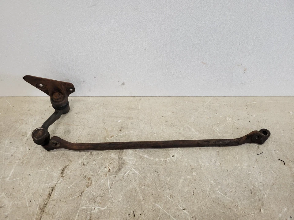 Mazda RX7 1981-1985 enlace de arrastre central y brazo loca dirección Foto 1 de 4