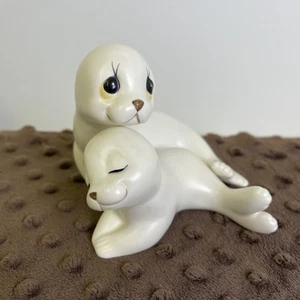 2 vintage white nesting SEALS animal Figurines by Oxford in Mexico momma & baby - Bild 1 von 7