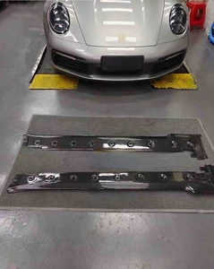 Faldas laterales de fibra de carbono para Porsche Carrera S GTS 911 992 2020+ - Imagen 1 de 4