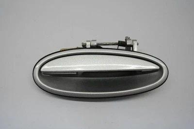 1997-05 BUICK PARK AVENUE Passenger REAR Right Exterior Door Handle Silver - Image 1 of 4
