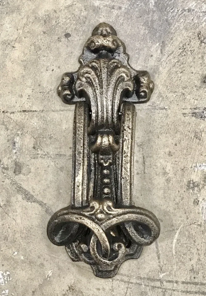 Celtic Cast Iron Bronze-Colored Classic Irish Door Knocker, 8.5” x 3.5” - Image 1 of 2