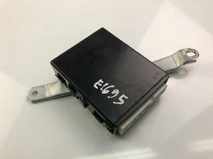 E1695 LEXUS 2005 Control Unit 89225-50010 - Picture 1 of 4