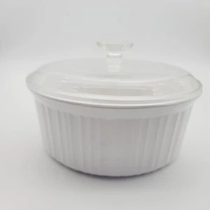 Corning Ware French White 2.5L Casserole Dish with Glass Lid Cooking Kitchenware - Picture 1 of 8