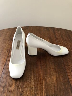 Zapatos de salón Burberry de charol Gunthorpe a cuadros elevados, blancos, 38 Foto 1 de 4