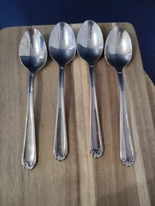 Ginkgo Bonnie Edelstahl 18/0 Schleife Spitze Umriss Silberbesteck AUSWAHL Besteck Löffel - Bild 1 von 5