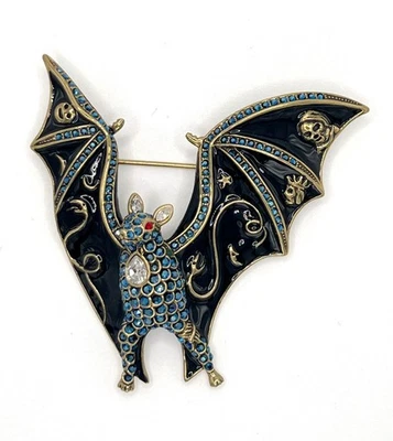 Heidi Daus Signed Incredible Crystal & Enamel Bat Halloween Pin/Brooch NiBwT - Image 1 of 4
