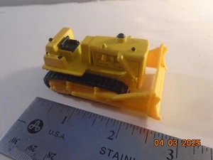 Unbranded Cat Bulldozer, new, 2 3/4" yellow. - Picture 1 of 6