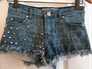REVERSE  Women's Studded Cat Design Shorts Sz M EUC - Picture 1 of 3