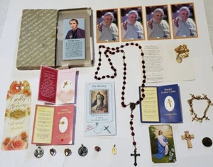 Religious Medals Pins Bracelet Pope Francis Pictures Rosary Saint John Neumann - Picture 1 of 6