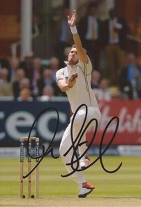 NEW ZEALAND: TIM SOUTHEE SIGNED 6x4 TEST ACTION PHOTO+COA - Picture 1 of 1