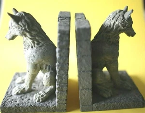 Game of Thrones Dragon Direwolf bookends Limited Very Rare HBO original - Picture 1 of 5