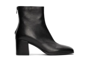 BNIB Clarks Seren Zip Black Leather Women's Boots Size UK 7/41 - Picture 1 of 5