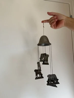 Винтажный оловянный перезвон ветра в форме коровы CARSON Freeport PA деревенские сельскохозяйственные животные - Изображение 1 из 4