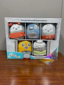 NUOVO Set di 5 Esclusivi Disney 100 Squishmallow Topolino Stitch Tinker Bell Simba - Foto 1 di 3