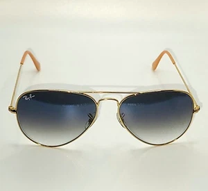 Occhiali da sole Ray Ban Aviator oro RB3025 001/3F blu chiaro sfumato unisex 58 mm - Foto 1 di 23