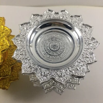 6 маленьких винтажных коллекционных чаш с опорной подставкой серебристого золотистого цвета  - Изображение 1 из 4