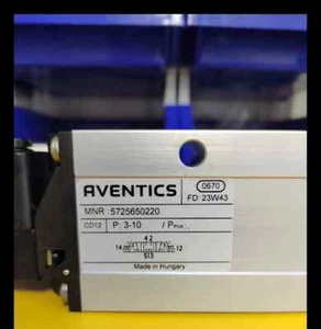 1 Stück Aventics 5725650220 Pneumatische Komponenten - Bild 1 von 2