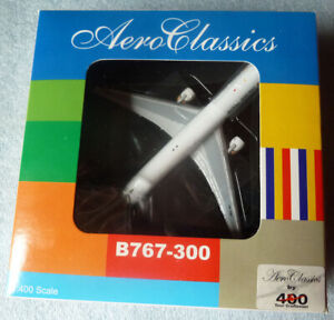 AeroClassics  Royal Brunei  767-300    V8-RBF   1:400