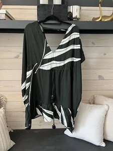 Maaji Poncho Schwimmen Überziehen Kleid Damen Größe Large schwarz weiß neu mit Etikett $ 89 - Bild 1 von 12